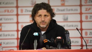 Fatih Tekke: Çok üzgünüm, taraftarlardan, ailemden özür dilerim