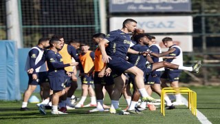 Fenerbahçe, Eyüpspor maçı hazırlıklarına başladı