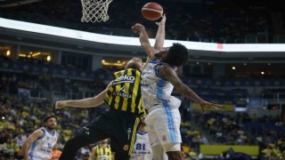 Fenerbahçe seride 1-0 öne geçti