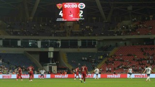 Fenerbahçe son deplasman maçını kaybetti