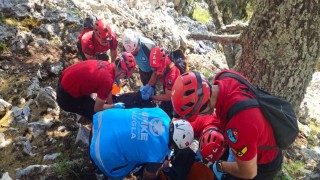 Fethiyede Alman turist, yamaç paraşütü kazasında hayatını kaybetti