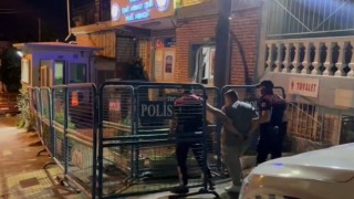 Firari zehir taciri, Yunuslara yakalandı
