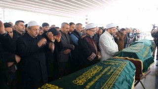 Fransadaki yangında hayatını kaybeden 3 kardeş son yolculuğuna uğurlandı