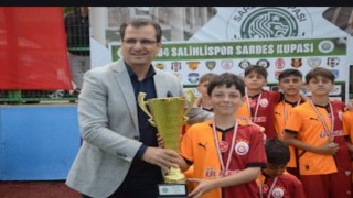 Galatasaray ve Fenerbahçe şampiyon