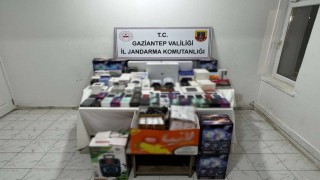 Gaziantepte 2 milyon TL değerinde kaçak elektronik eşya ele geçirildi