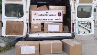 Gaziantepte 2 milyon TL değerinde sahte ayakkabı ve kıyafet ele geçirildi