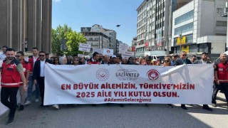 Gaziantepte Aile Yılı kapsamında kortej yürüyüşü düzenlendi
