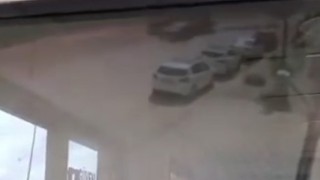 Gaziantepte otomobil ile otobüs çarpıştı: 1 ölü, 1 yaralı
