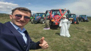 Gelin direksiyon başına geçti traktör, çiftçi çiftin gelin arabası oldu