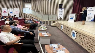 Gençler afetlere karşı bilinçlendirildi