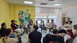 Gençler Avrupa fırsatlarını Uluslararası Gençlik Merkezi ile keşfediyor
