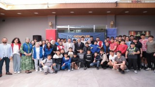 Gençler sordu, Başkan Kurnaz cevapladı