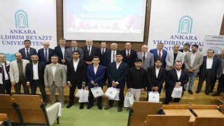 GİBTÜ öğrencisi Abdurrahman Deyri gönülleri fethetti