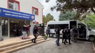 Göçmen kaçakçılığı organizatörlerine operasyon: 8 tutuklama