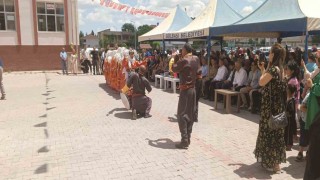 Gölbaşı Halk Eğitim Merkezi yılsonu sergisi açıldı