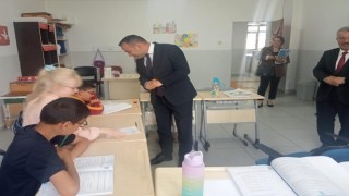 Görme engelli öğrenciler ziyaretle sevindi