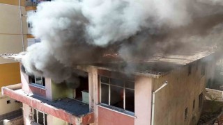 Habersiz tatbikat yapıldı, herkes gerçek sandı: Enkazda çocuk olduğunu düşünen mahalleli endişelendi