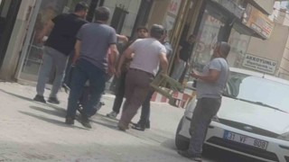 Hayırdır ya diyerek başlanan tabureli tartışma kamerada