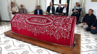 Hayme Ana, Anneler Gününde kabri başında anıldı
