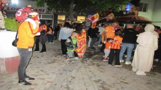 Hisarcıkta Galatasaray taraftarları şampiyonluğu kutladı