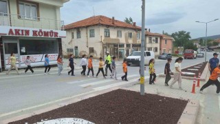 Hisarcıkta öğrencilere trafik eğitimi