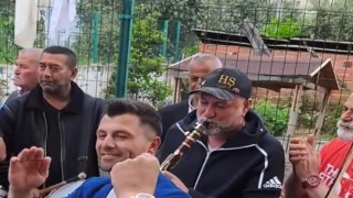 Hüsnü Şenlendirici İznikte arkadaşının düğününe katıldı