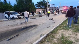 Iğdırda feci kaza: Otomobilin çarptığı motosikletli hayatını kaybetti