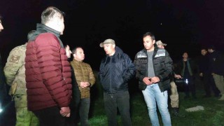 İnci kefalinin Van Gölünden tatlı sulara göçü devam ediyor