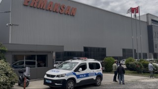 İş makinesinin altında kalan işçi hayatını kaybetti