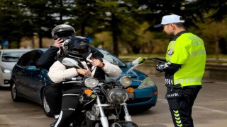 Ispartada 4 ayda 25 bin motosiklet denetlendi 4 bin 851 sürücüye ceza kesildi