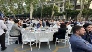 İstanbul Erkek Lisesinde Asırlık Okullar Vakfı Olağanüstü Genel Kurul ve Lansman töreni düzenlendi