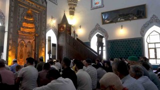 İstanbulun Fethinin 572. yılında Bursada 572 hatm-i şerif okundu