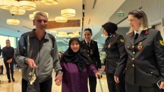 Jandarma şehit annelerini ‘Anneler Gününde unutmadı
