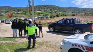 Jandarma, vatandaşlara trafik kurallarını anlattı