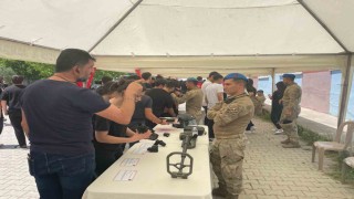 Jandarmanın teknolojisi öğrencilere anlatıldı
