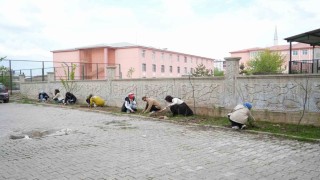 Kadın öğretmenler doğaya nefes oldu