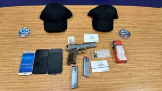 Kağıthanede kanlı pusu kamerada: Araca kurşun yağdırdılar, sürücü hayatını kaybetti