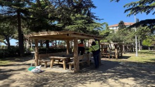 Kalepark Sosyal Tesislerinde kent mobilyalarına bakım ve onarım gerçekleştirildi
