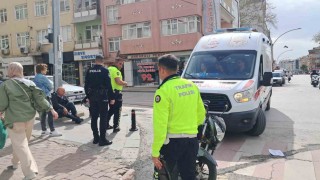 Karamanda ciple motosiklet çarpıştı: 2 yaralı