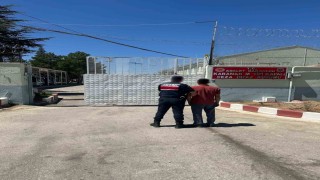 Karamanda hapis cezası bulunan 4 firari hükümlü yakalandı