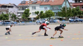 Karamanda tekerlekli paten heyecanı başladı