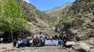 Karanlık Dere Kanyonunda doğa yürüyüşü düzenlendi