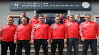 Karate Milli Takımından Çelebiyi Teşekkür Ziyareti