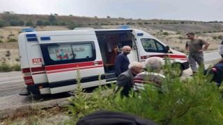 Karşı şeride geçip şarampole uçan otomobili sürücüsü yaralandı