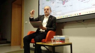 Kartal Anadolu İmam Hatip Lisesinde Nuh Albayrak söyleşisine yoğun ilgi