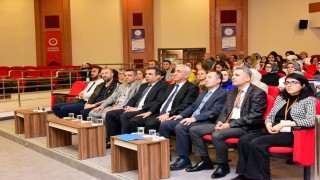 Kastamonu Üniversitesinde Dijital Yeterlilik Konferansı ve Çalıştayı yapıldı