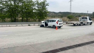 Kastamonuda otomobil ile tır çarpıştı