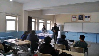 Kaymakam Demirtaş, öğretmen ve öğrencilerle buluştu