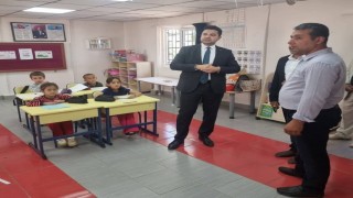 Kaymakam Seyhan Gedikli ve Karaburun köylerini ziyaret etti