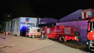 Kayseride mobilya fabrikasında yangın